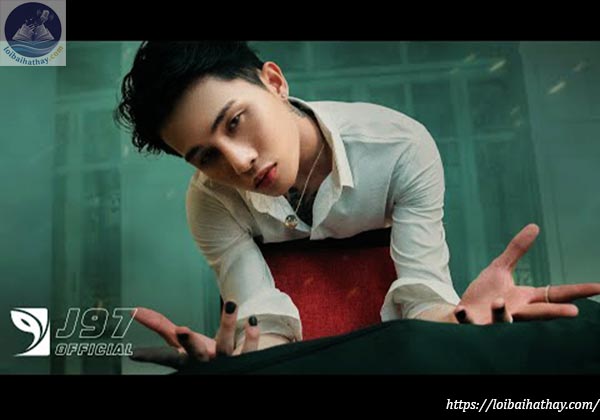 Lời bài hát Ngôi Sao Cô Đơn_Loibaihathay