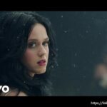 Lời bài hát Unconditionally_Loibaihathay